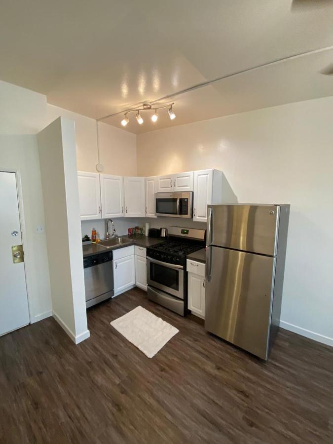 Cozy Andcomfortable Hollywood Apartment ลอสแอนเจลิส ภายนอก รูปภาพ