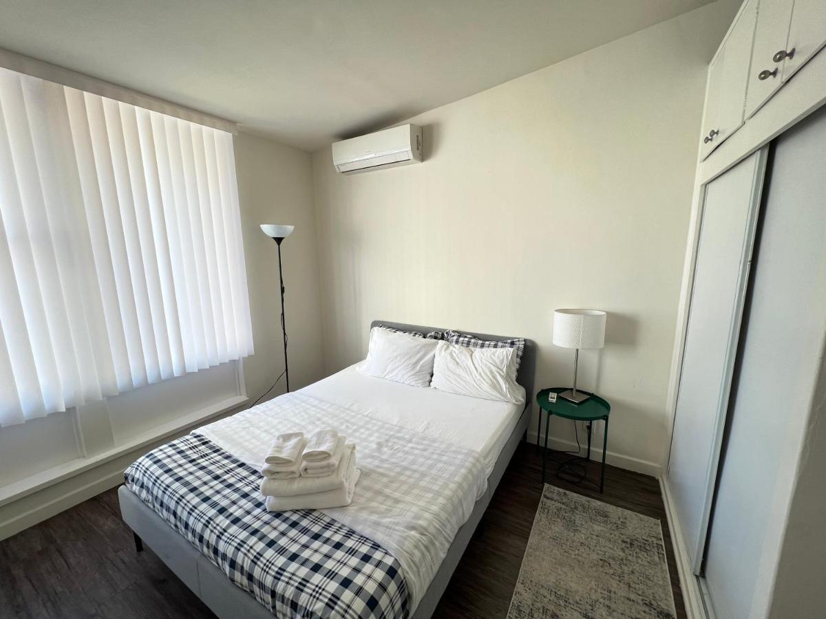 Cozy Andcomfortable Hollywood Apartment ลอสแอนเจลิส ภายนอก รูปภาพ